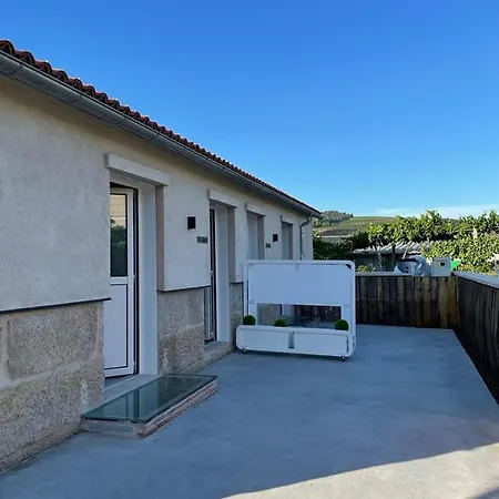 Cepas Da Cuenga Apartment
